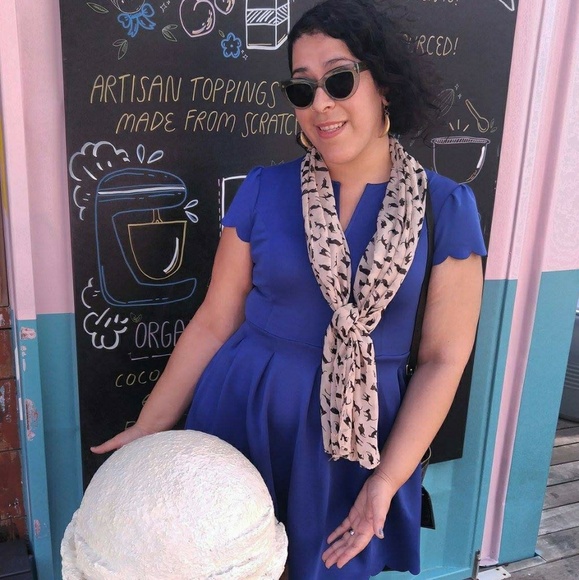 Meet your Posher, Celina - Picture 2 of 4